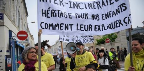 Rochefort : les anti-incinérateurs menacent de bloquer le Tour Poitou-Charentes