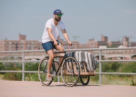 Horse: Le vélo side-car adapté aux surfeurs Horse: Le vélo side-car adapté aux surfeurs