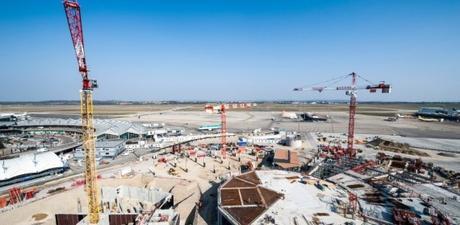 Aéroport de Lyon Saint-Exupéry, un vol sans perturbation Aéroport de Lyon Saint-Exupéry, un vol sans perturbation