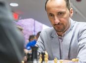 Sinquefield Carlsen gagne, Topalov perd