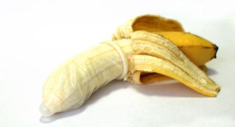 11 utilisations inhabituelles du préservatif. La 6ème est particulièrement utile 11 utilisations inhabituelles du préservatif. La 6ème est particulièrement utile