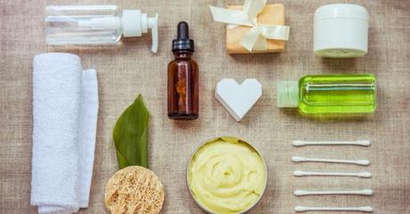 Boutons sur les fesses : comment s'en débarrasser ?