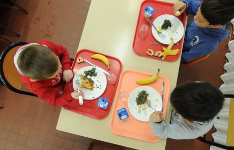 NANTES, le 19/12/2012 Une cantine scolaire