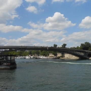 La passerelle Senghor, anciennement Solférino