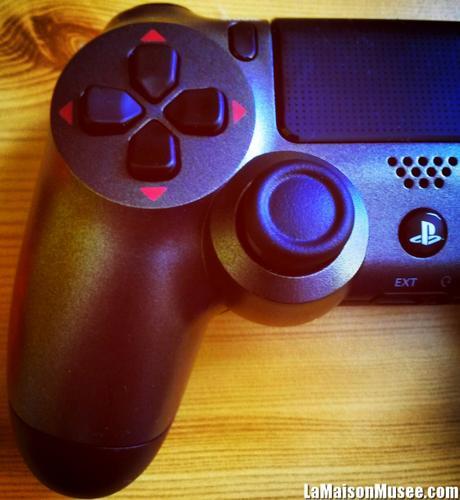 Tirage Console PS4 Rouge MGS V TPP