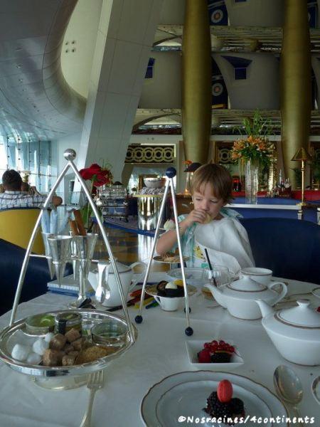 Le thé au Burj al Arab