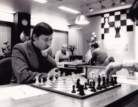 Le Russe Anatoly Karpov possède un des plus grands palmarès de l'histoire du jeu d'échecs 