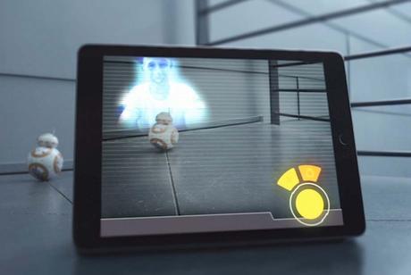 IFA 2015 : Le robot droïde BB-8 du prochain Star Wars est disponible en version jouet