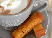 Chocolat chaud vanillé mouillettes croustillantes quatre-quart