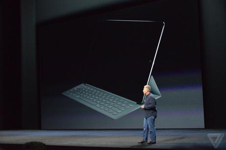 apple-smart-keyboard-ipad-pro-keynote