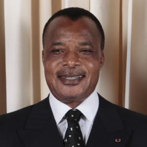 Son excellence Dénis Sassou Nguessou du Congo-Brazza pense que sa constitution est lavable et biodégradable. Crédit photo: wikimédias.org
