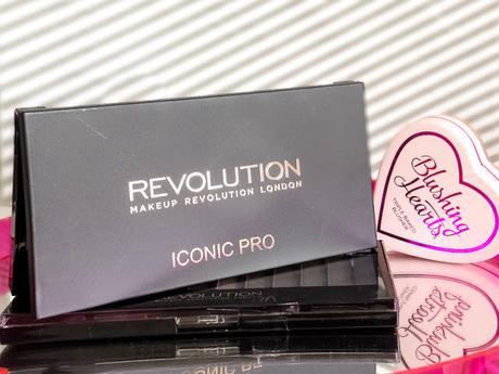 Iconic Pro Makeup revolution : Dupe de la Lorac Pro?