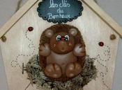 Maison porte- clés avec p'tit hérisson porcelaine froide