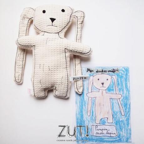 Zoom sur les doudous personnalisés ! Doudou lapin - Zut !