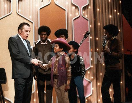 The-Jackson-5-On-The-Ed-Sullivan-Show-Back-In-1969-michael-jackson-34370639-460-360