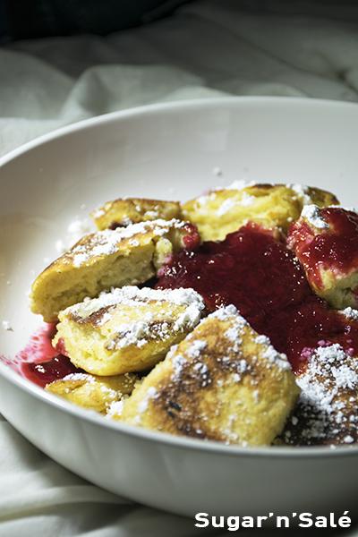 La crêpe Autrichienne très épaisse, le Kaiserschmarren