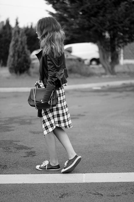 B/W