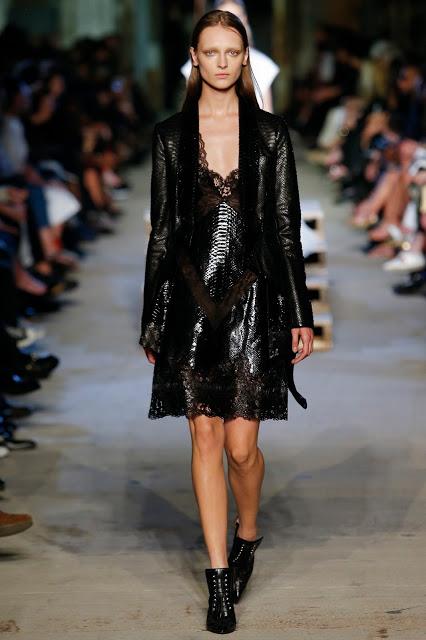 New York Fashion Week été 2016 : Le Défilé Givenchy par Riccardo Tisci...