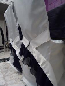 Cette chaise ajourée permet facilement la mise en ...