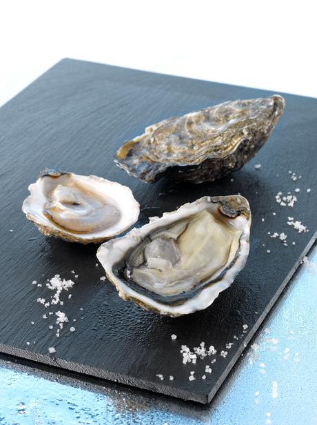 ok huitre sur ardoise - copyright Ph.Asset