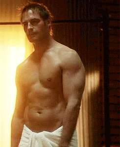 FLASH FLASH FIRST WEEK OF SEPTEMBER