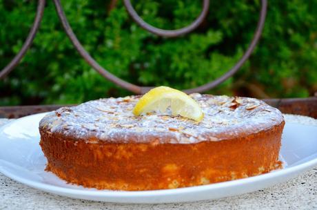 Gâteau italien à la ricotta, au citron et aux amandes