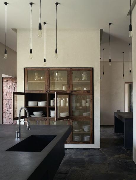 Pour ou contre ? Les suspensions dans la cuisine...Des alternatives tout aussi jolies ! @decocrush - www.decocrush.fr