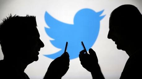 Twitter. Le réseau social accusé d'espionner ses utilisateurs