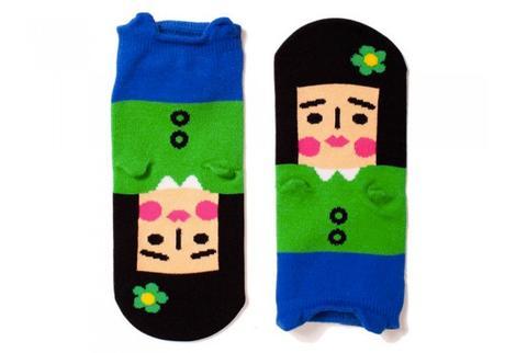 Des chaussettes so cute ! Hansel from Basel