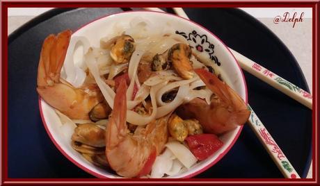 Nouilles de riz aux gambas et moules Nouilles de riz aux gambas et moules