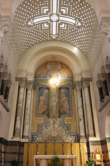 Tarte aux asperges vertes et carottes, pâte brisée au curry & quelques photos de mon week-end à Annecy Tarte aux asperges vertes et carottes, pâte brisée au curry & quelques photos de mon week-end à Annecy