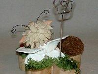 Porte-photo avec p'tite elfe et hérisson en porcelaine froide