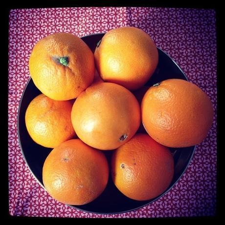 Oranges bio pour plein de vitamines, mais pas très locales.. (c) D'une île à Paris