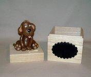 Boite avec p'tit chien en porcelaine froide