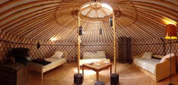 Hôtels insolites : une nuit sous un tipi ?