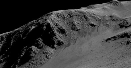 Recurring 'Lineae' on Slopes at Horowitz Crater