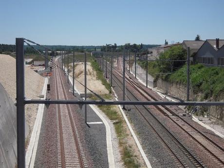 Bifurcation de la Couronne sur la LGV Tours-Bordeaux (Patrick Janicek/flickr/CC)