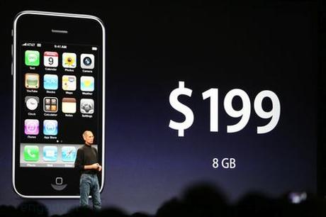 iPhone v2 / 3G / GPS = $199 = 127,38 €uros !