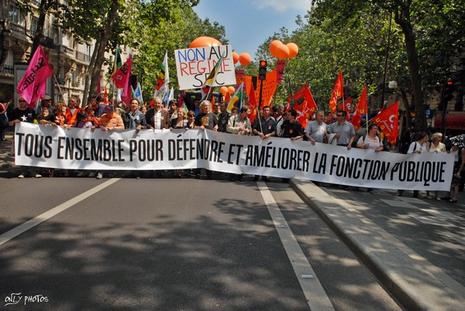Manifestation parisienne des fonctionnaires. 10 juin 2008