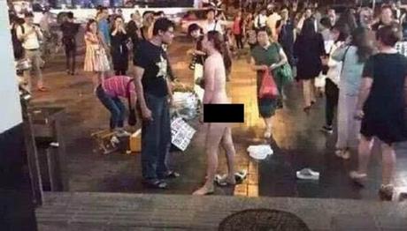 [Vidéo] Elle se met nue dans la rue pour obtenir son iPhone 6S