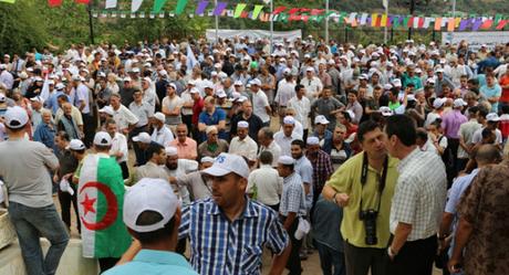 Le pouvoir refuse de reconnaître les martyrs du FFS