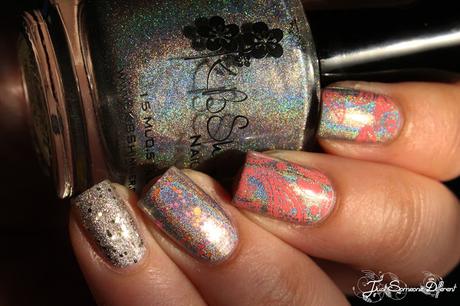 Holographic Paisley