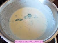 Germes de soja en omelette aromatisée et sauce aux orties (Végétarien)