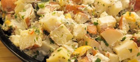 Salade de pomme de terre aux herbes facile