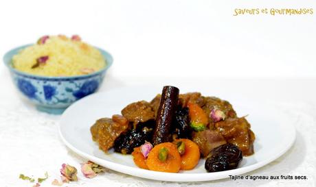 Tajine d’Agneau aux Fruits Secs et  à la rose.