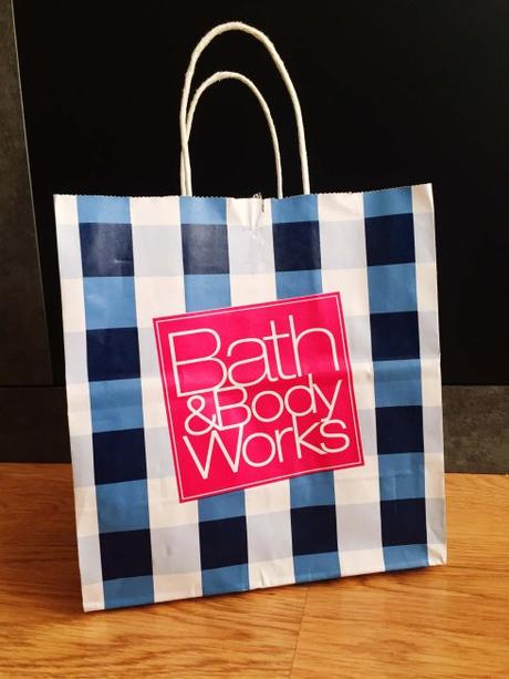 Bath & Body Works shopping bag