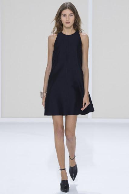 Le défilé Femme printemps et été 2016 de Hermès.