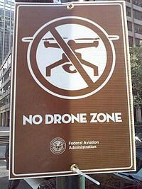Petites histoires drones no drone zone