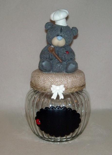 Pot gourmand avec p'tit ourson cuistot en porcelaine froide