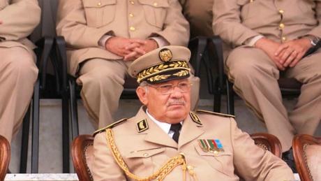 Gaïd Salah met en garde les ennemis de l’Algérie